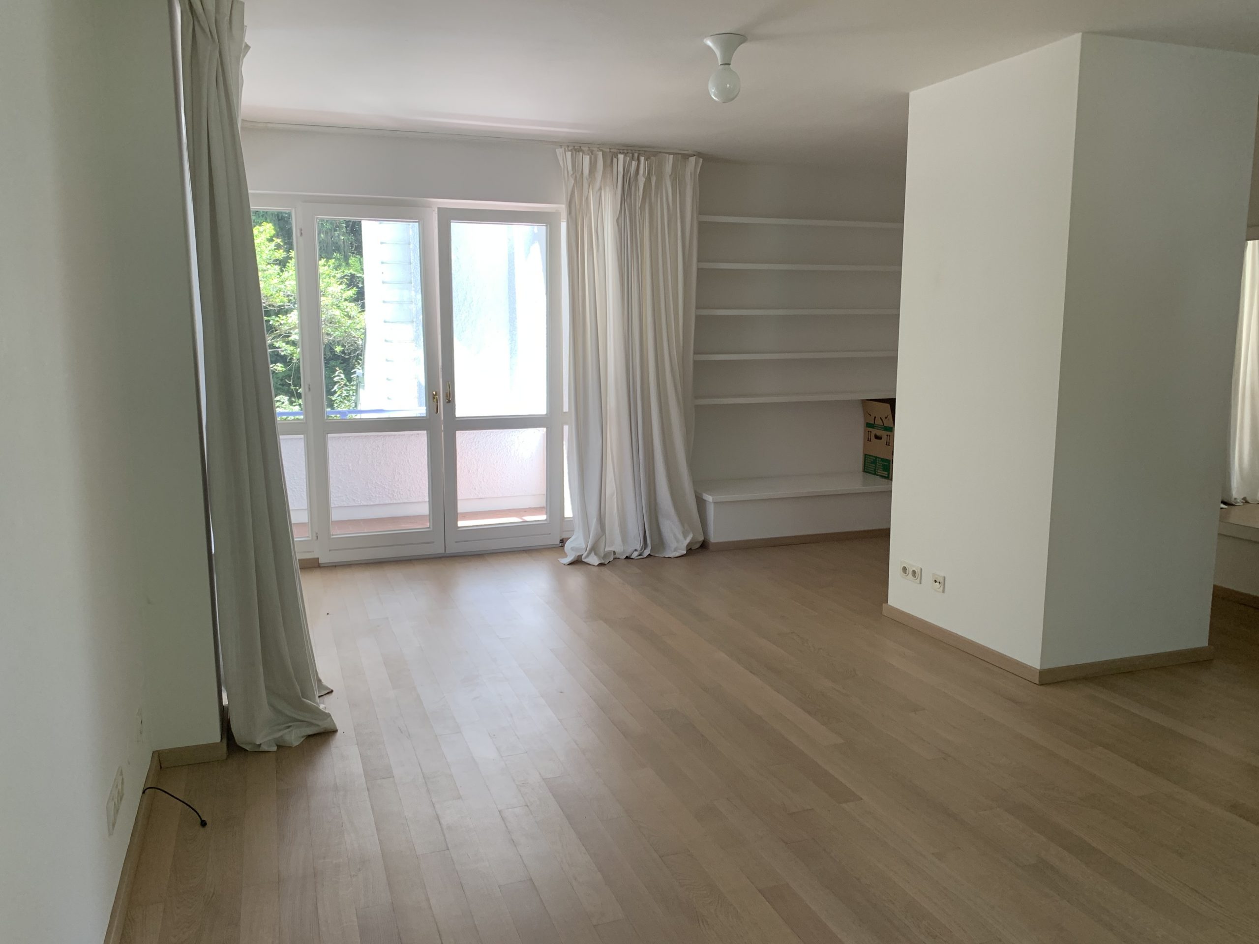 Mehr über den Artikel erfahren Vorstadt Idylle! Moderne 3-Zimmer-Wohnung in bester Lage Nähe Isarhochufer