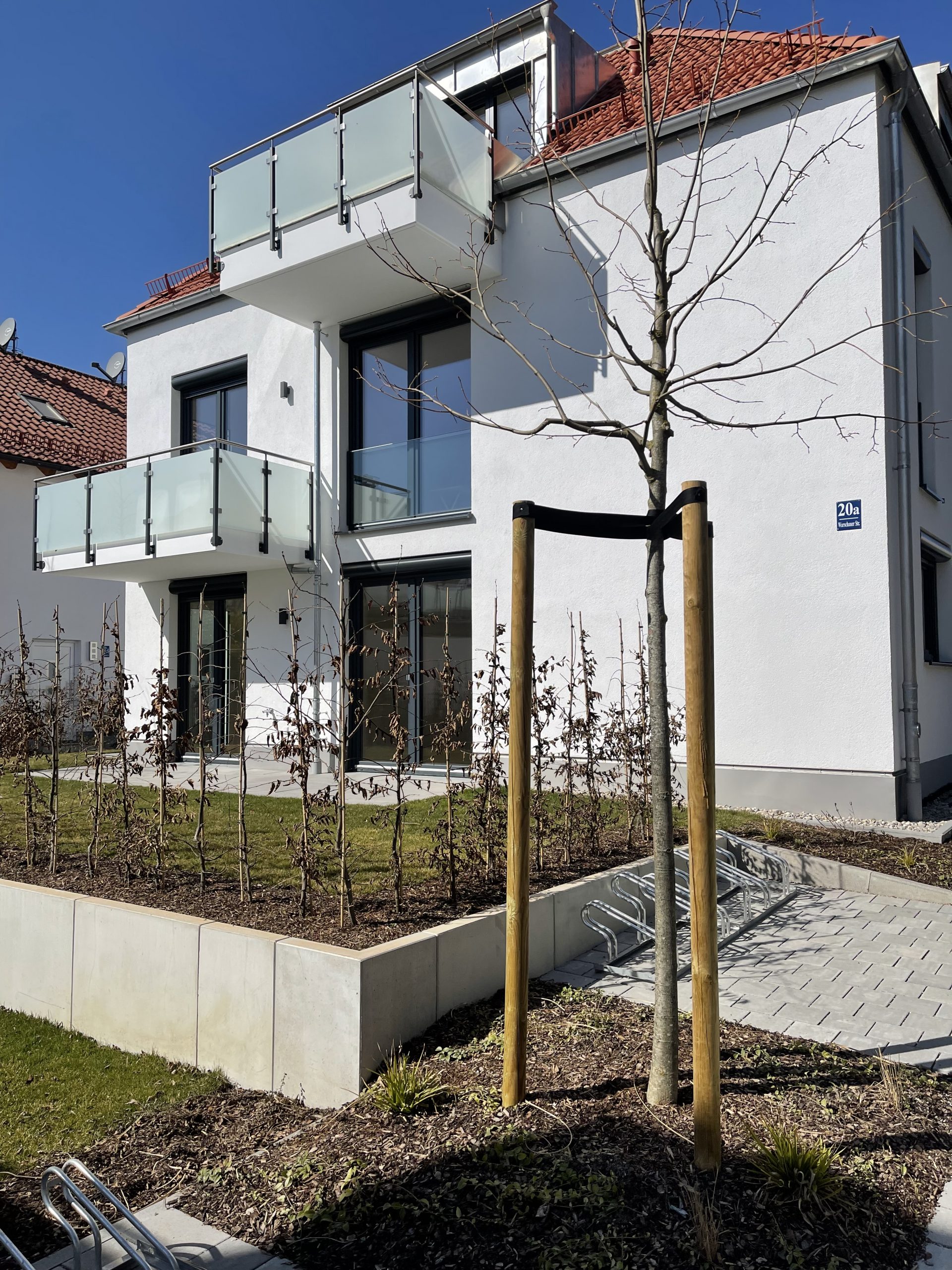 Read more about the article Neubau-Erstbezug! Charmante Dachgeschoss-Wohnung in bester Wohngegend Moosach