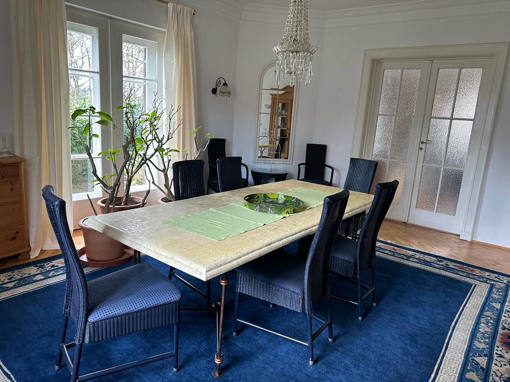 Esszimmer 6