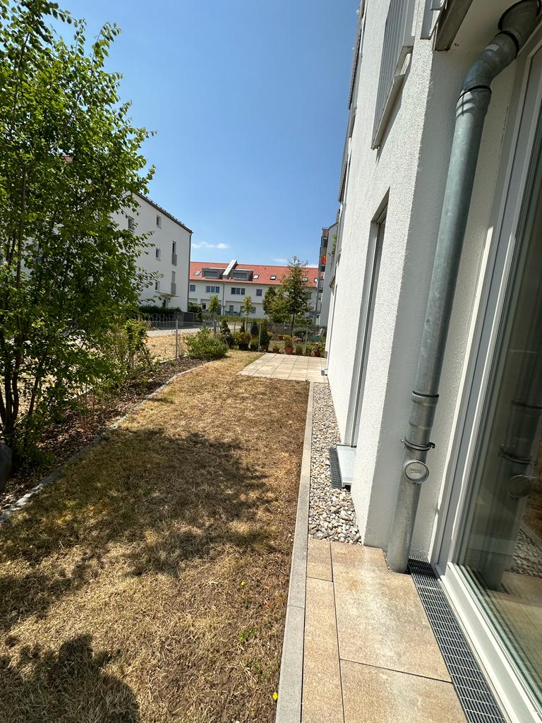 HKJA8893